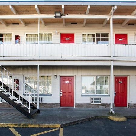 Oyo Hotel Kalama מראה חיצוני תמונה