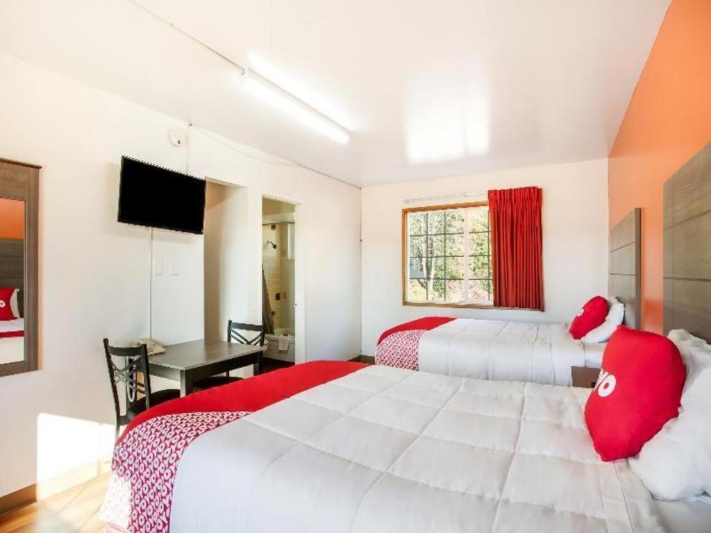Oyo Hotel Kalama מראה חיצוני תמונה