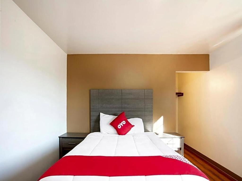 Oyo Hotel Kalama מראה חיצוני תמונה