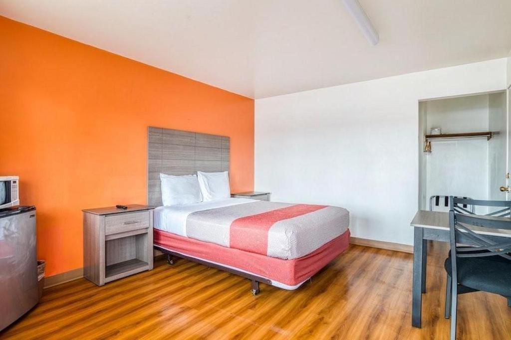 Oyo Hotel Kalama מראה חיצוני תמונה